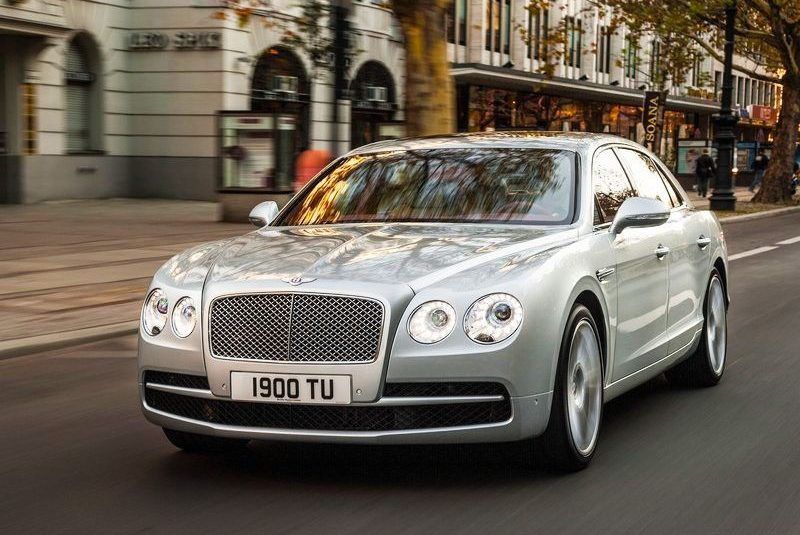 Range-Rover Flying Spur V8 (A)