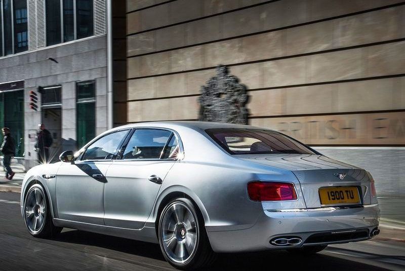 Range-Rover Flying Spur W12 (A)